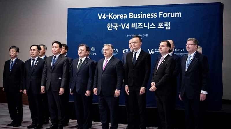 Korean President visited Hungary